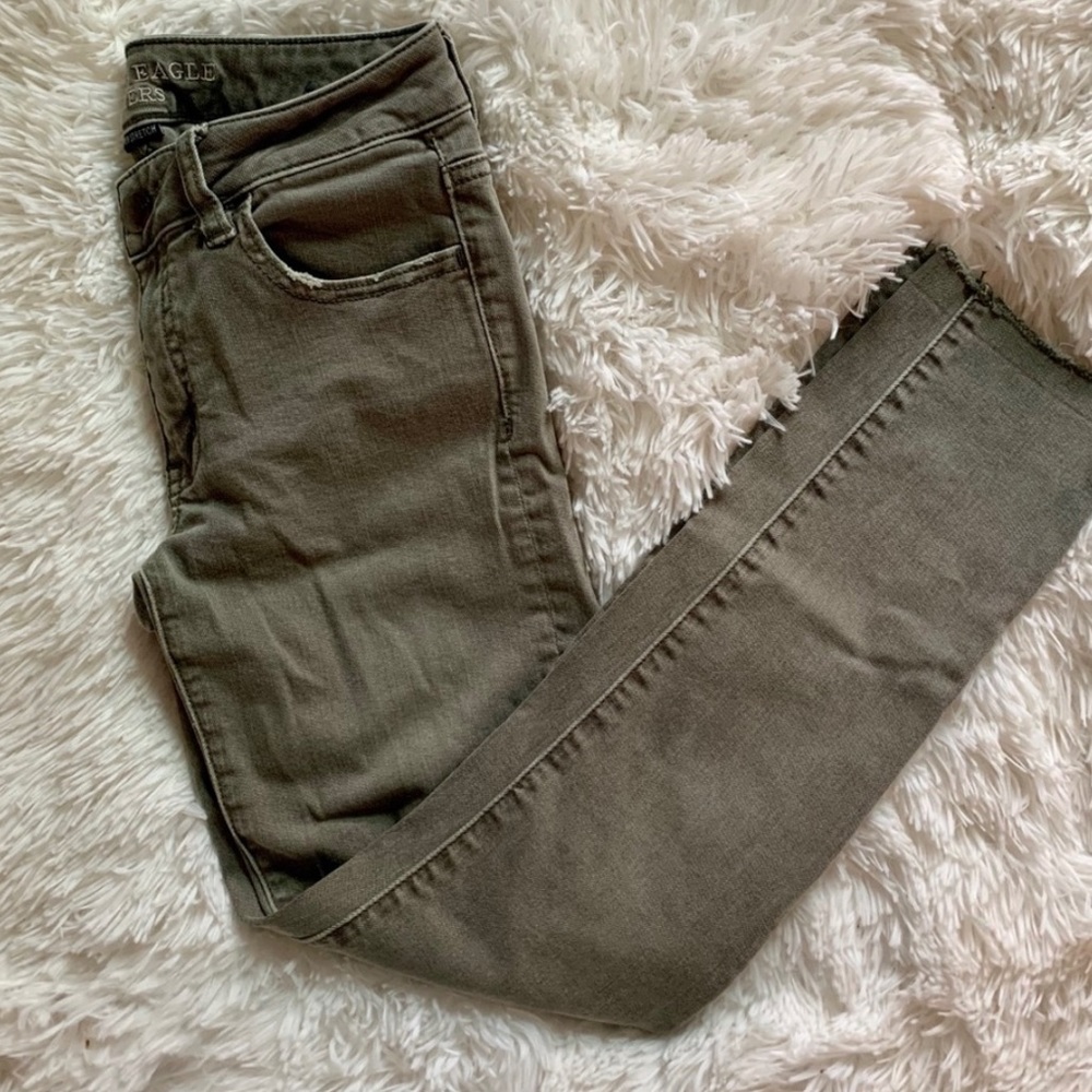American Eagle olive green Jegging